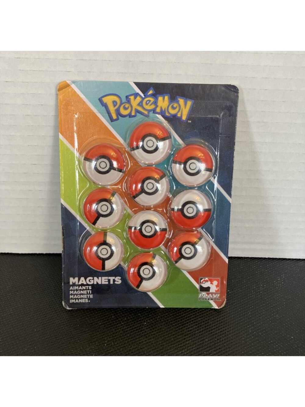 Pokémon 1" Magnet Set 2021 Set of 10 - New / Sealed